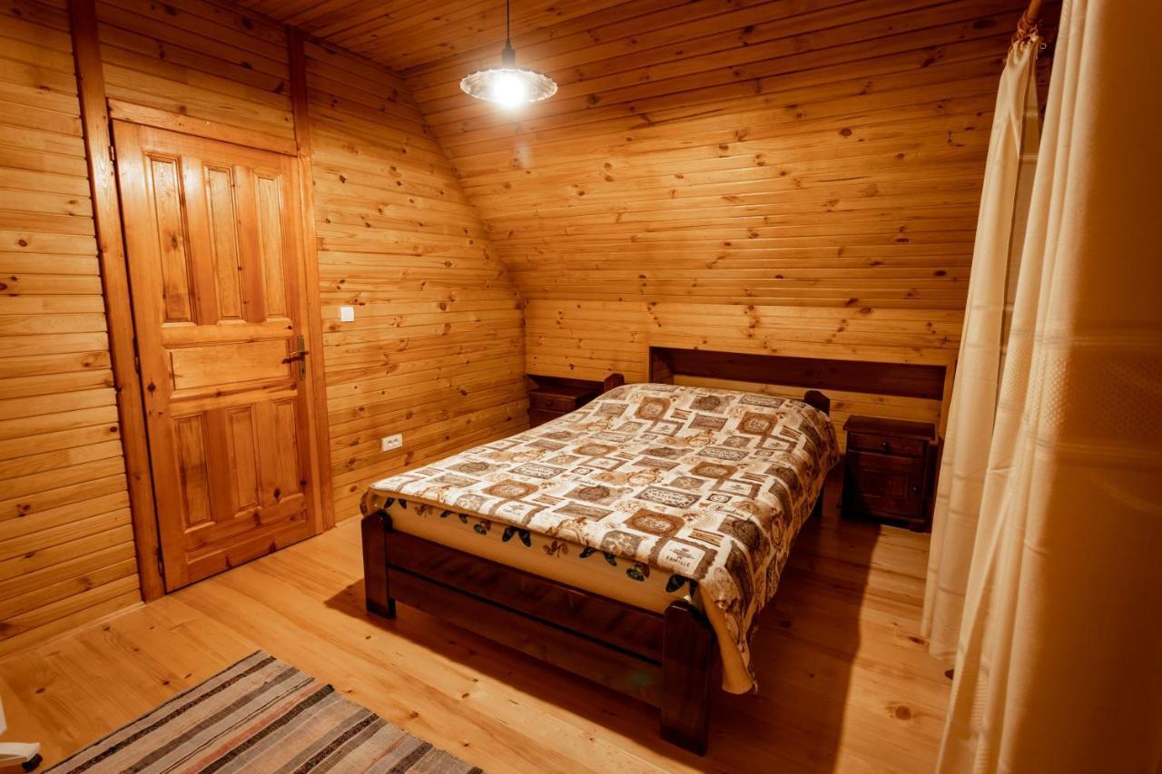 Zlatarske Brvnare Zlatar Chalets Nova Varoš Eksteriør billede